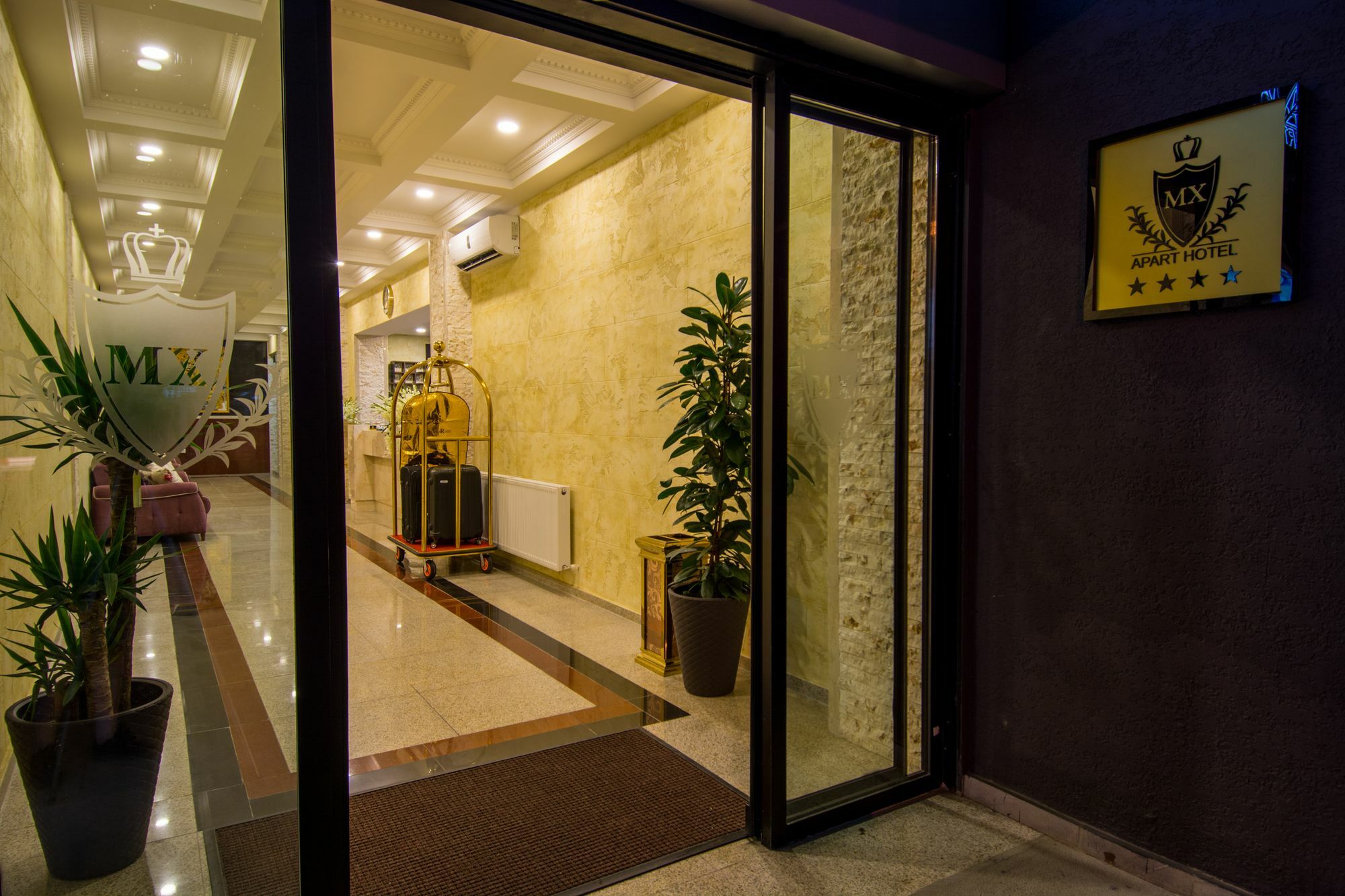 Apart Hotel Mx Tbilisi Exterior photo